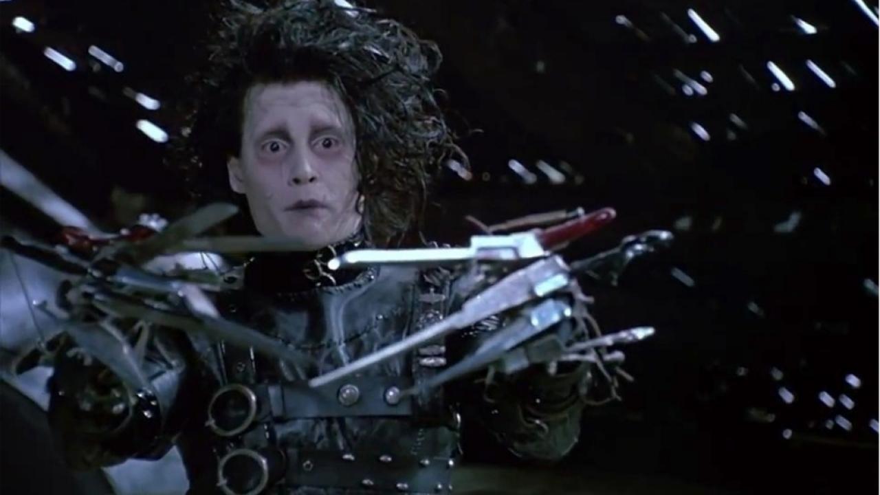 Edward aux mains d’argent, c’est La Belle et la Bête de Cocteau version rock [critique]