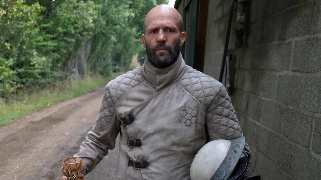 Jason Statham va renfiler sa combinaison pour The Beekeeper 2