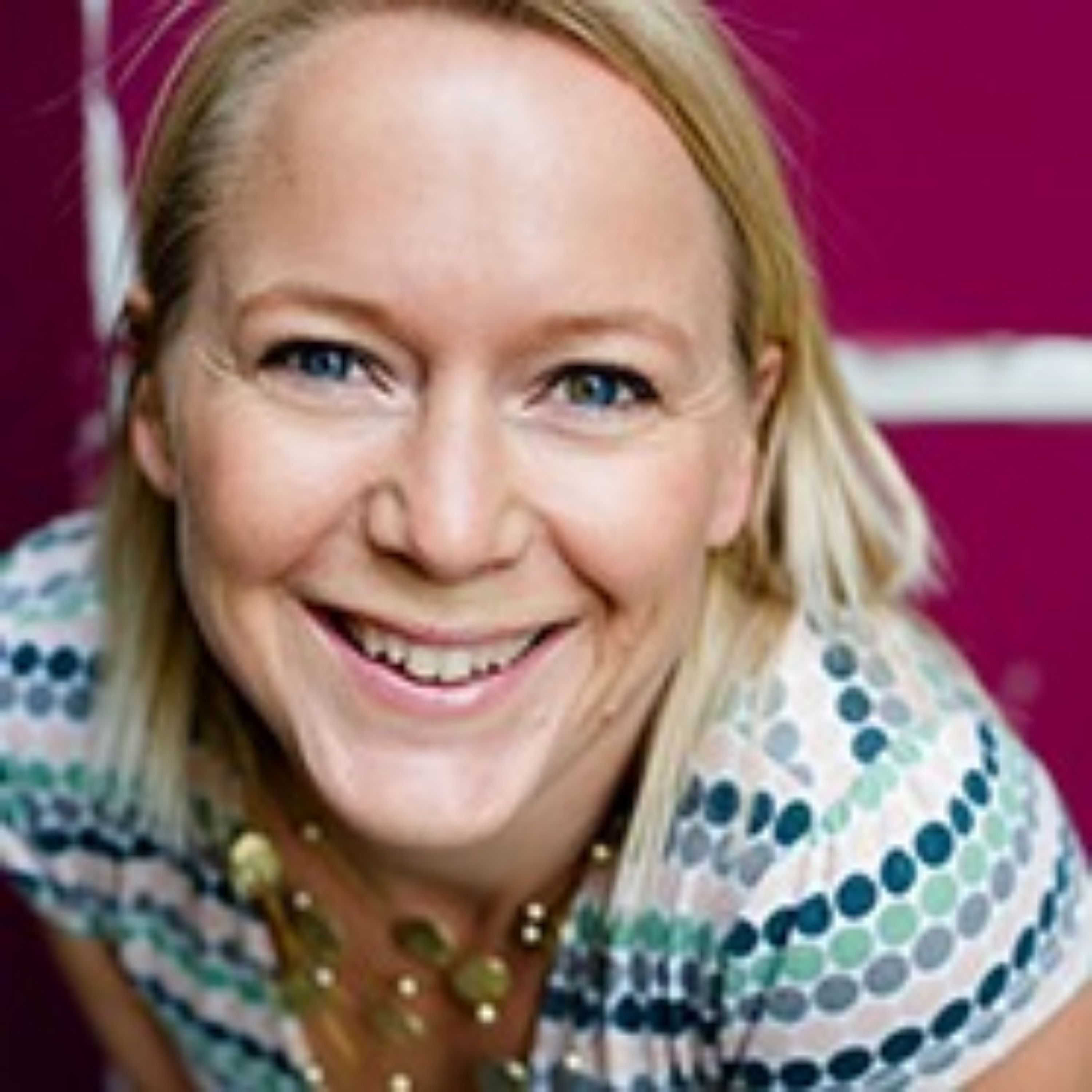 #66 Christine Lewicki : Arrêtez de vivre votre vie à moitié endormie et trouvez enfin votre zone...