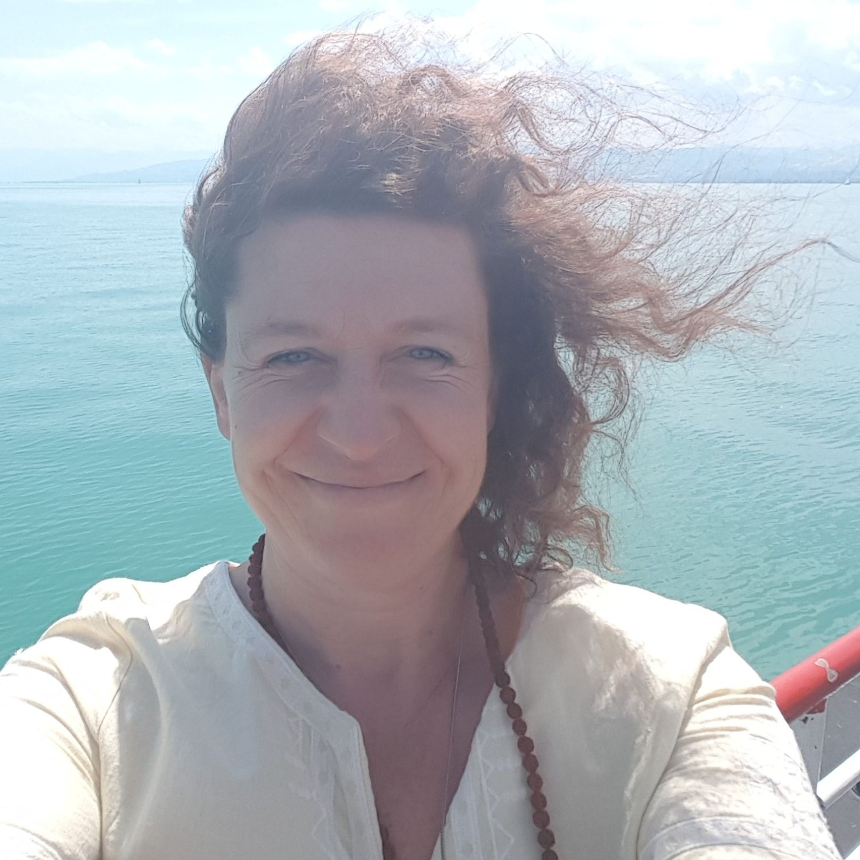 #40 Céline Tadiotto : Comment la thérapie transgénérationnelle nous aide à nous libérer du...