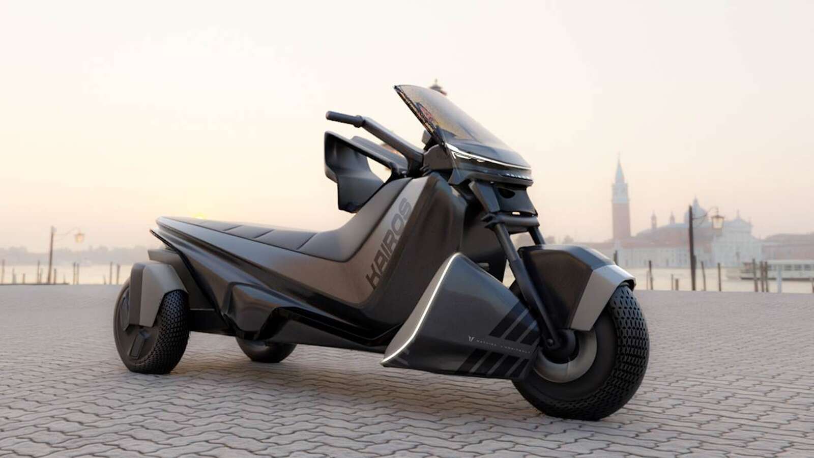 Des Français créent un scooter électrique à trois roues qui ne peut pas tomber
