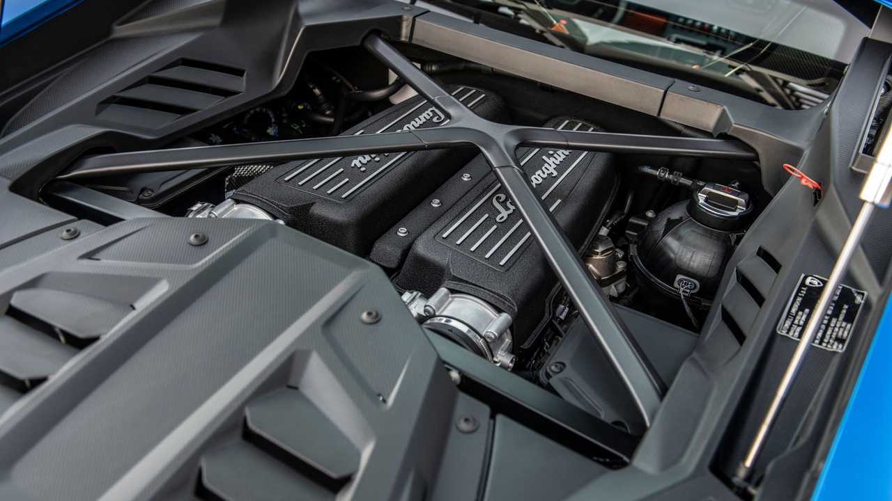 Lamborghini explique pourquoi elle a abandonné le moteur V10