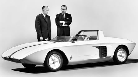 Ford Mustang Roadster, à l'origine du mythe américain