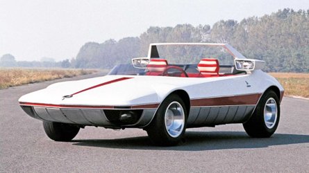 La Bertone Runabout commence à tourner