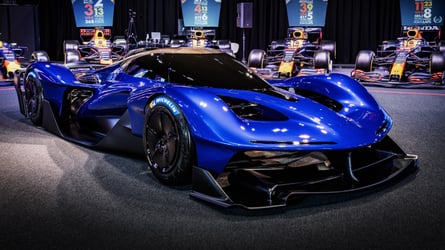 Une version routière de la Red Bull RB17 va bientôt voir le jour
