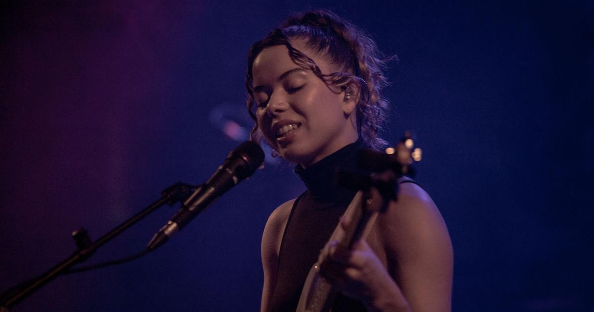 Nilüfer Yanya, la chanteuse qui a tout d???une grande