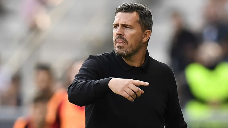Oscar Garcia, ancien coach de Saint-Étienne et Reims, hospitalisé au Mexique