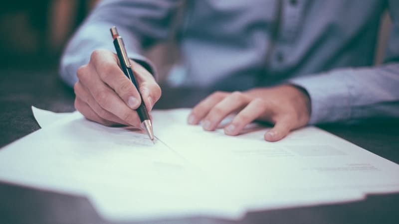 Cadres: les intentions d'embauches ralentissent nettement