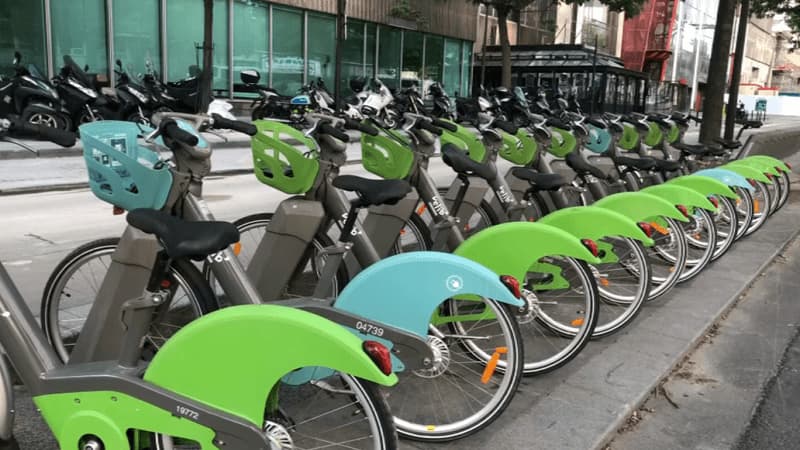 Avec plus de 19.000 vélos en février, Vélib' atteint "un record" depuis la reprise par Smovengo...