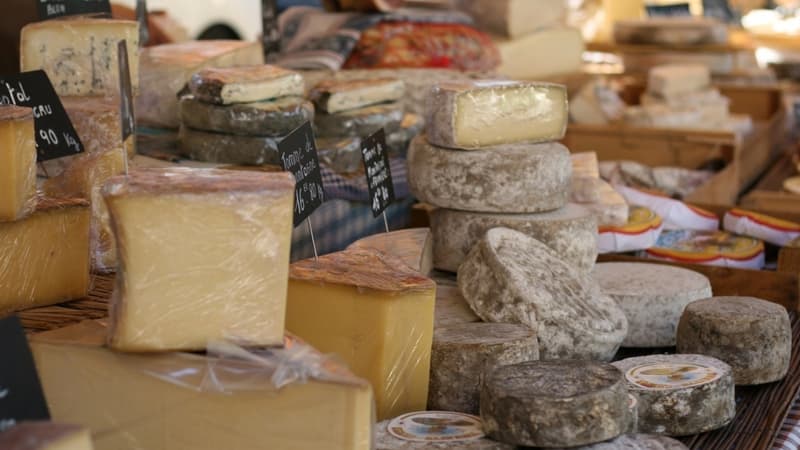 "On s'attend à 25%": les fromages français craignent d'être les prochaines cibles des taxes...