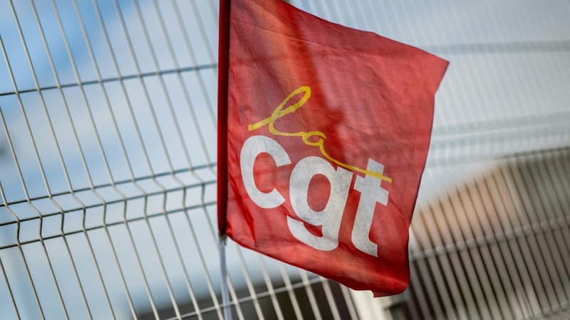 "Une saignée industrielle": la CGT alerte sur 250 plans sociaux en préparation et jusqu'à...