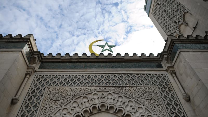 "Je ne légitime pas la polygamie": l'imam de la mosquée des Bleuets se défend après la menace...