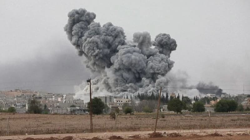 Syrie: l'armée israélienne annonce avoir à nouveau frappé deux bases militaires dans le centre...
