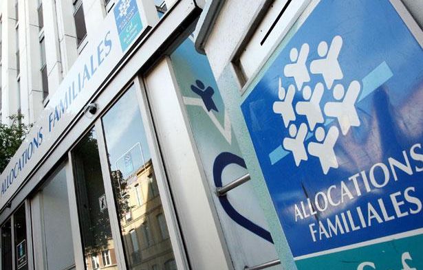 Les conditions pour bénéficier des aides familiales se durcissent, ce qui va changer