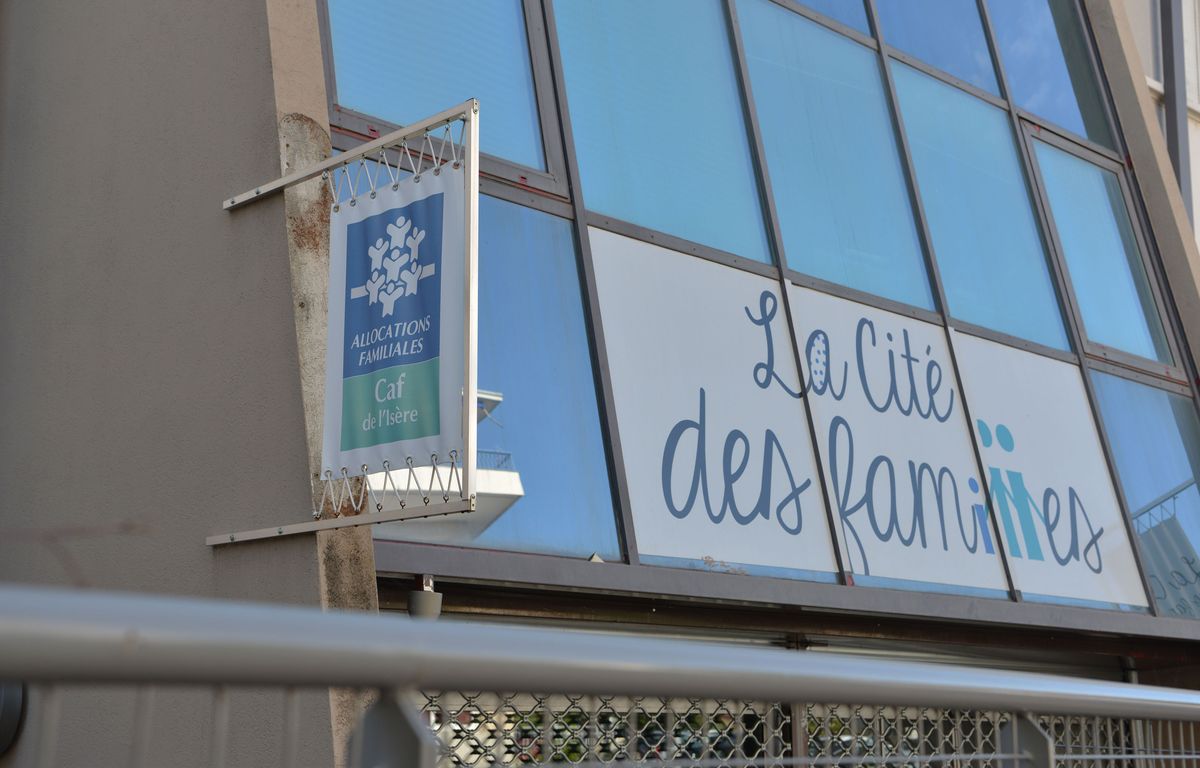 CAF : L’algorithme utilisé par la Caisse pour détecter les fraudes est-il discriminatoire ?