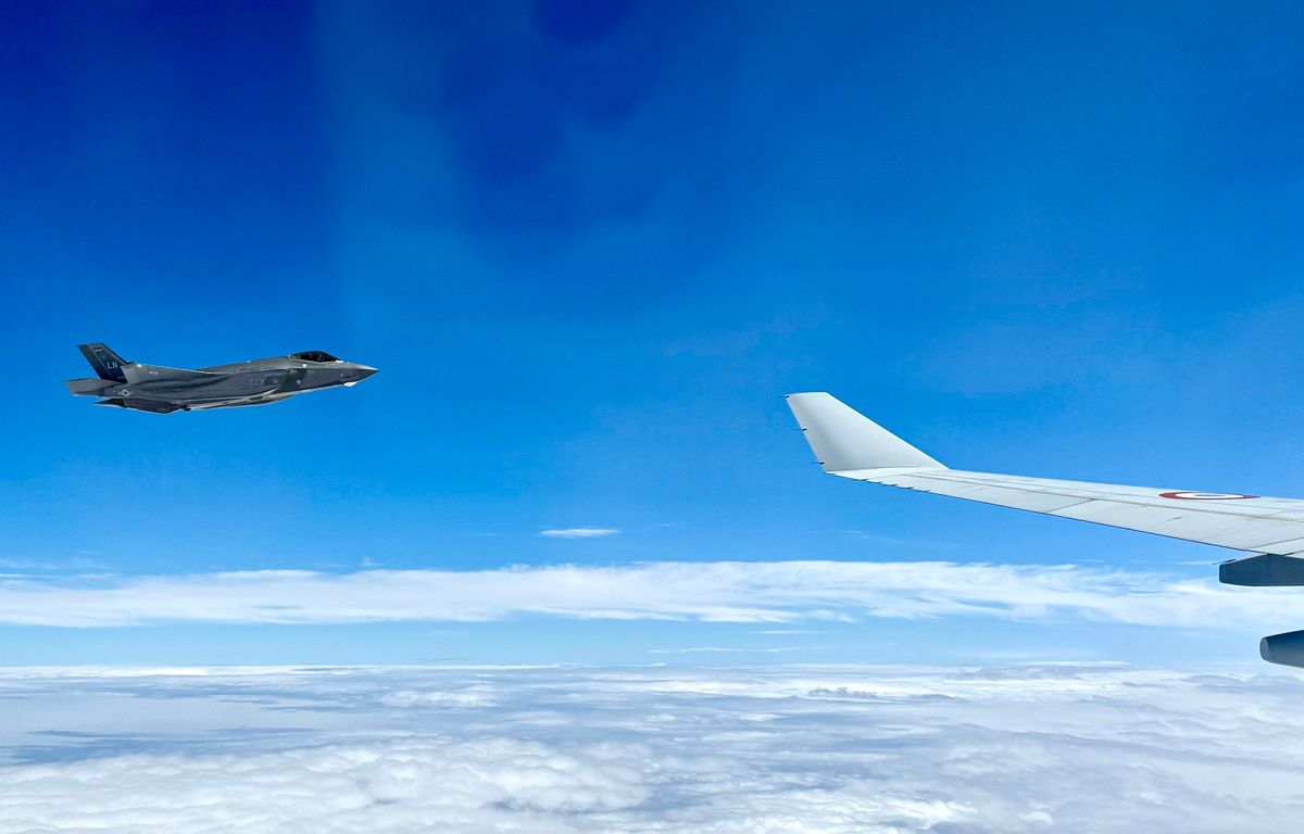 « Le danger, c???est de se rentrer dedans »??? A bord d???un A330-MRTT de l???Armée pour une...
