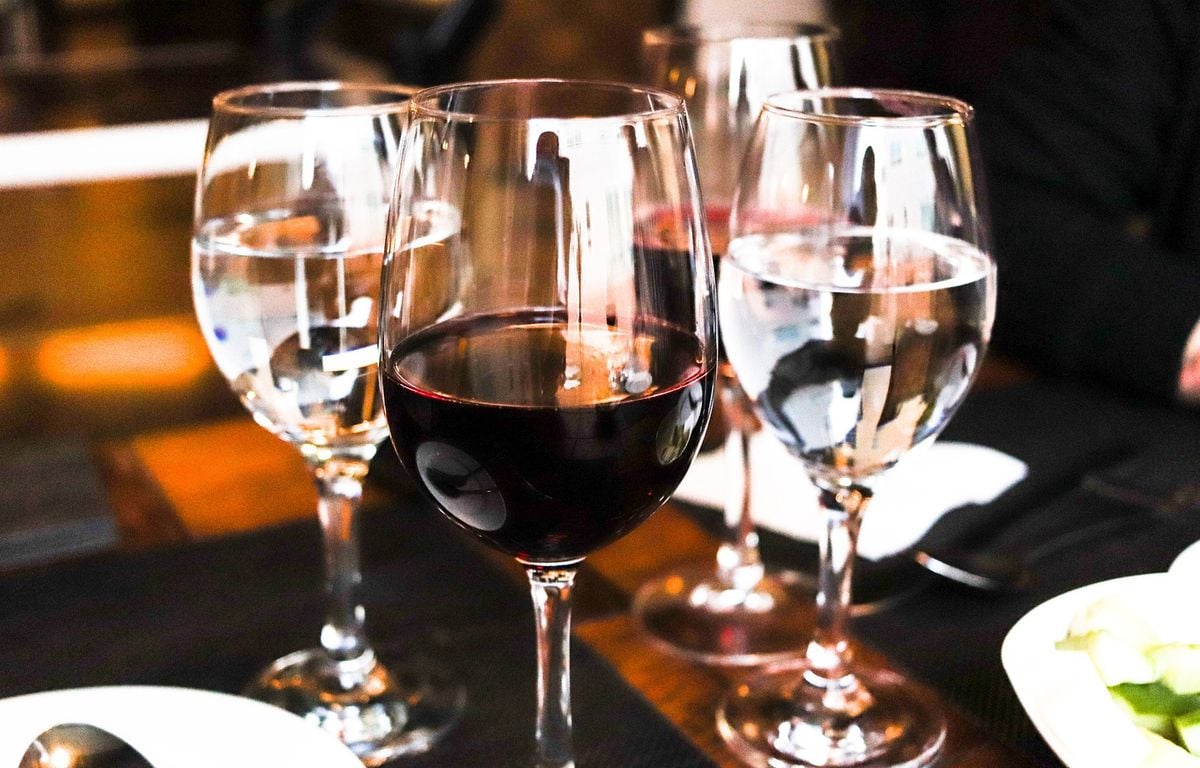 Qu???est-ce que le Damp January, l???alternative plus souple au Dry January qui permet quelques...