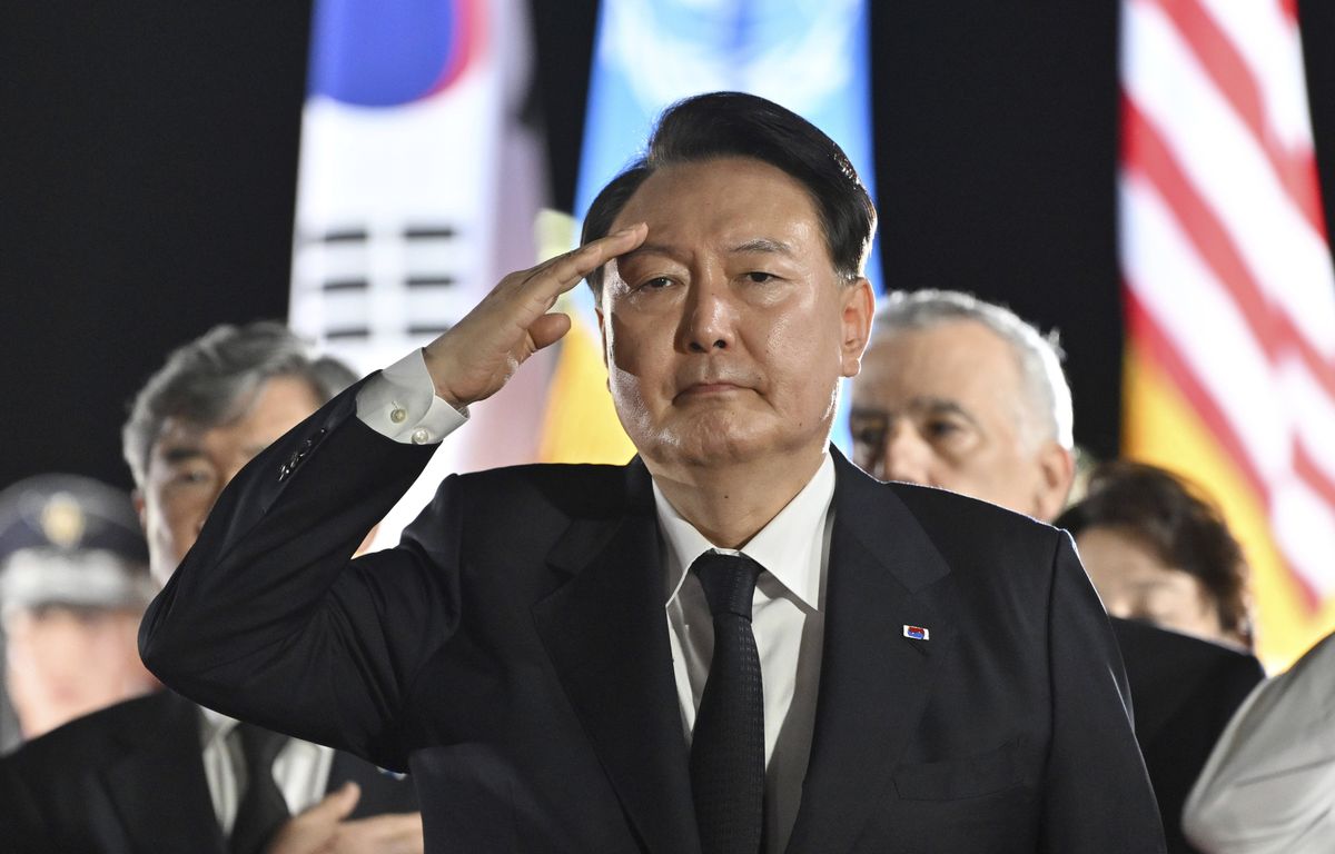 Corée du Sud : Antiféministe assumé, ancien procureur… Qui est le président Yoon utilisateur...