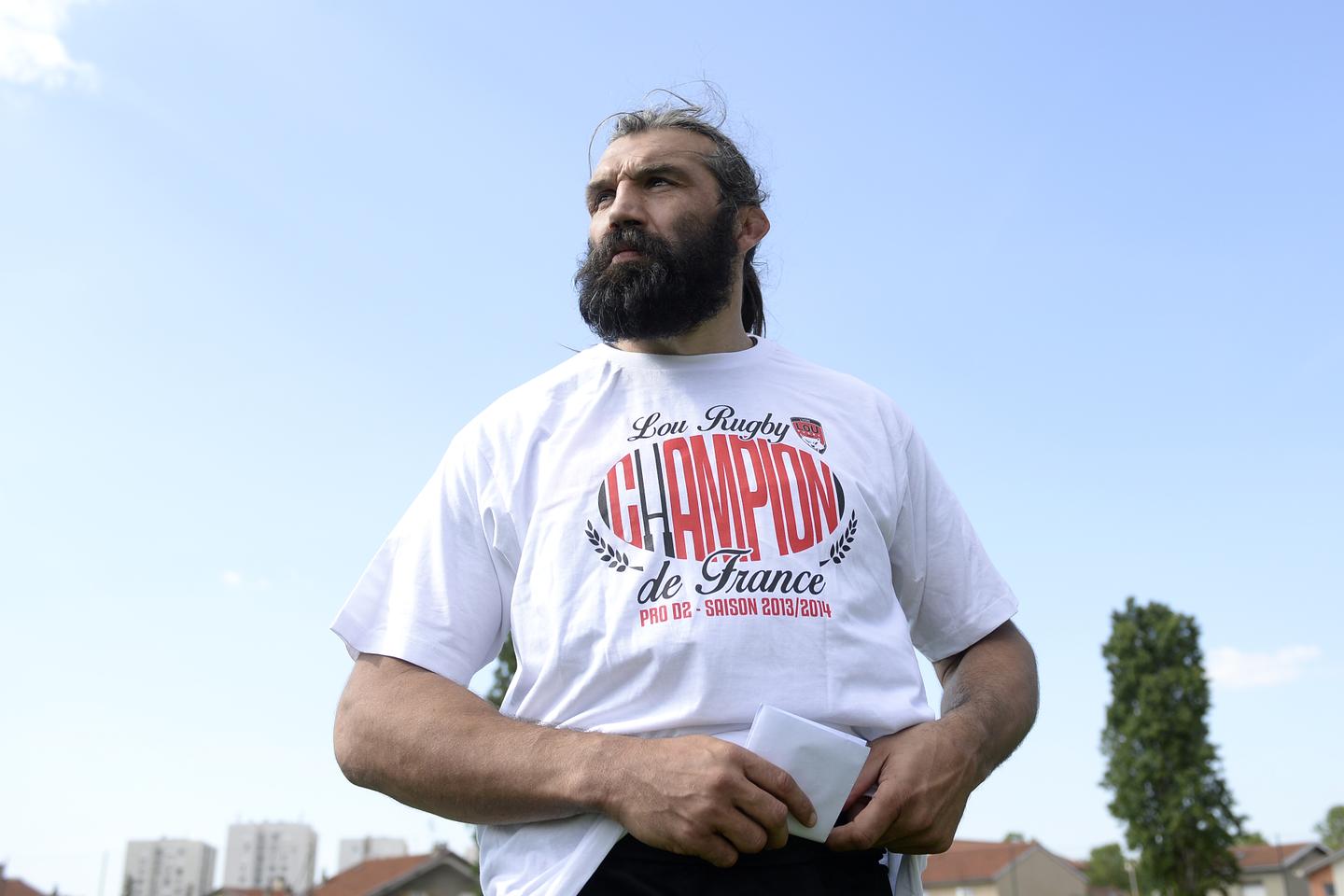 Le rugbyman Sébastien Chabal confie n’avoir « aucun souvenir » des matchs disputés dans sa...