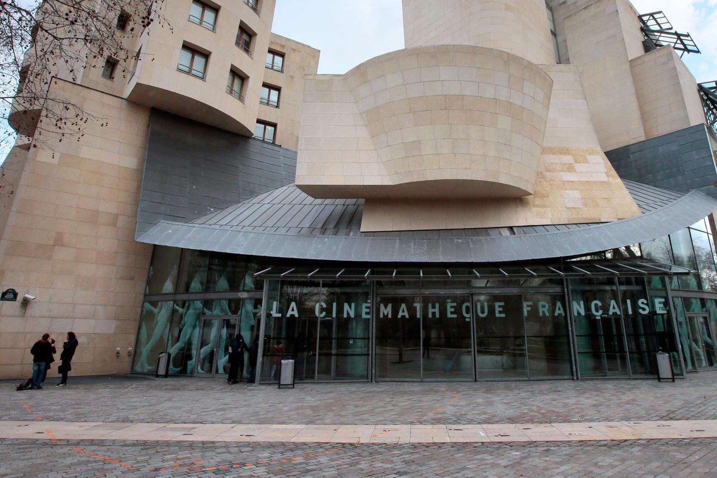 La Cinémathèque française annule la projection du « Dernier Tango à Paris », après une...