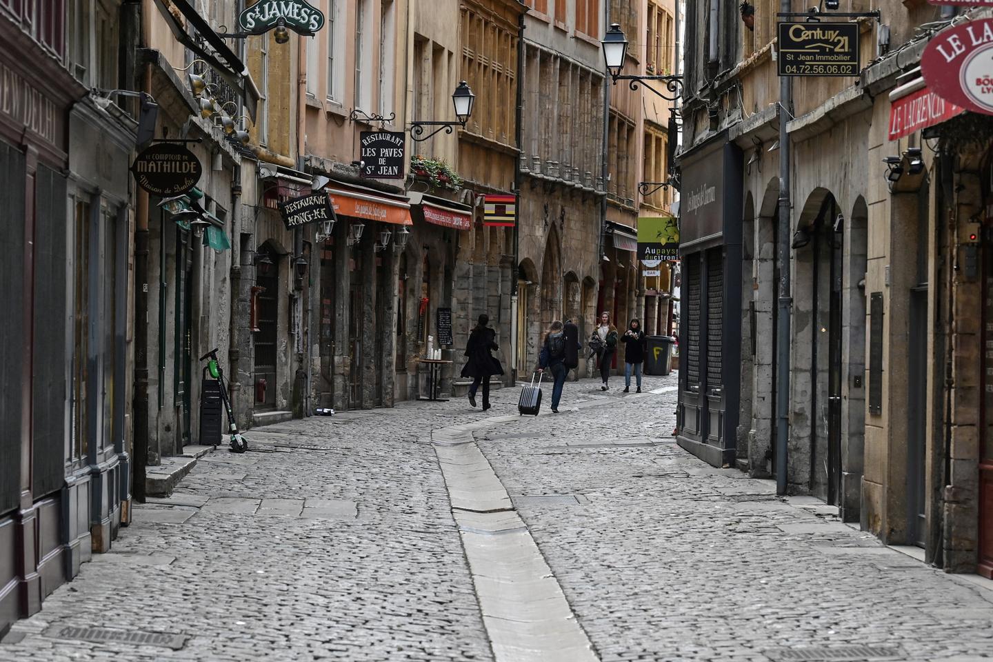 Covid : cinq ans après, l’heure de la facture économique