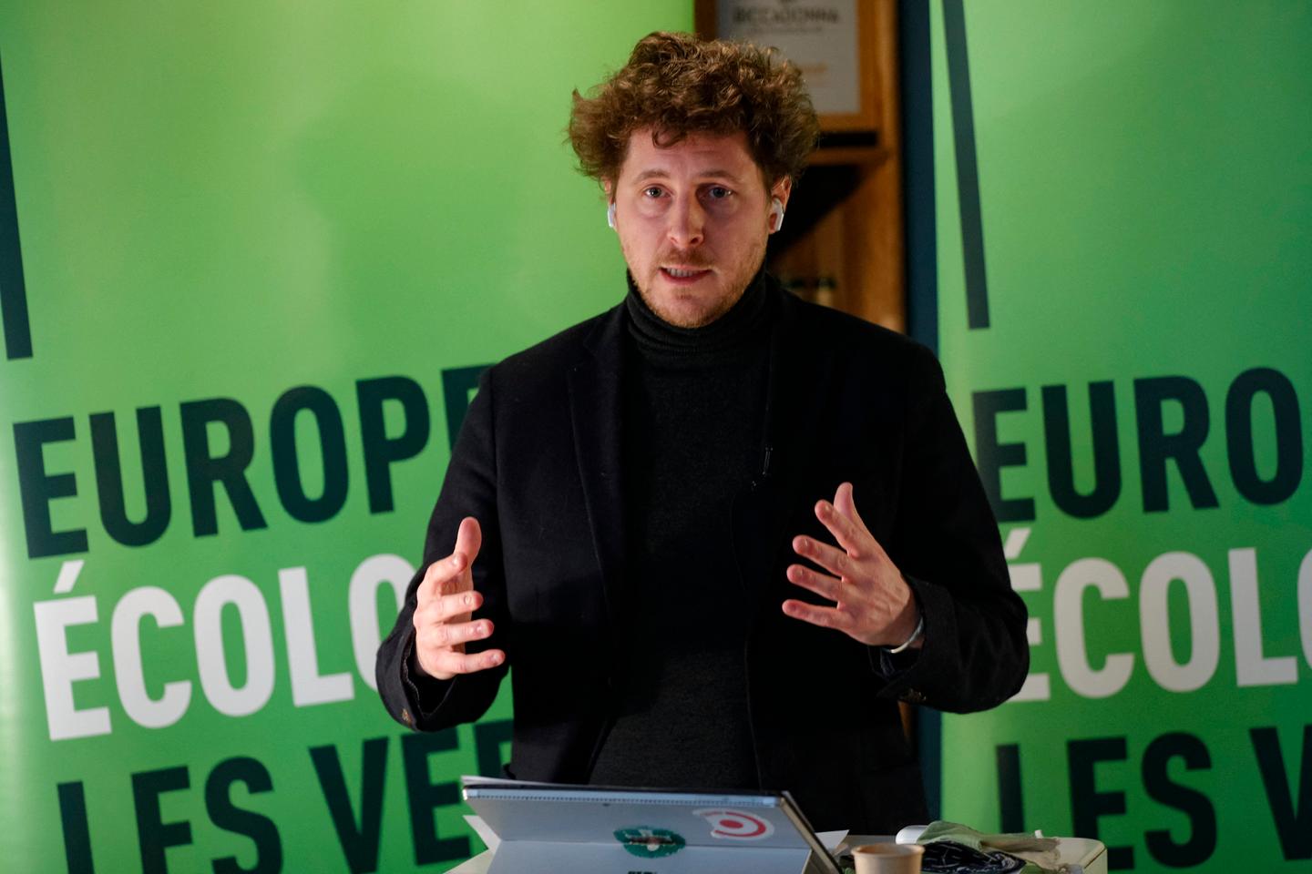 Julien Bayou accusé de violences psychologiques : l’enquête demandée par Les Ecologistes...