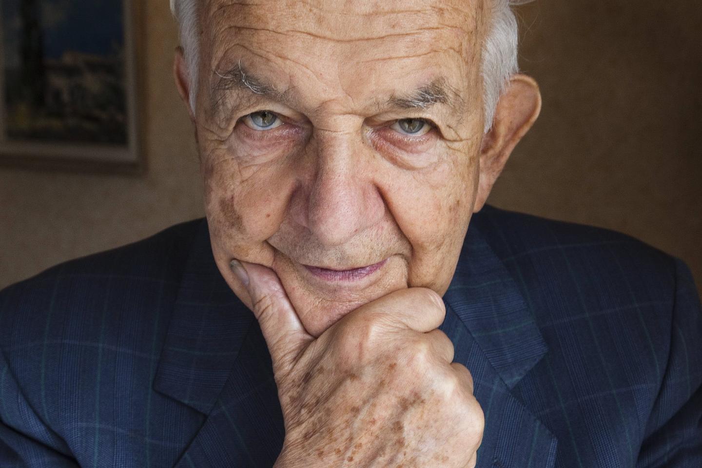 Le politologue Alfred Grosser est mort