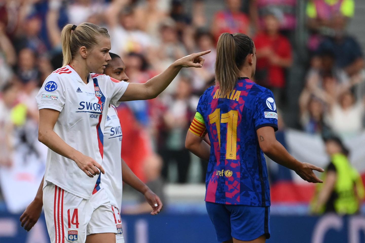 Ada Hegerberg, attaquante de l’Olympique lyonnais : « Nous avons la responsabilité de...