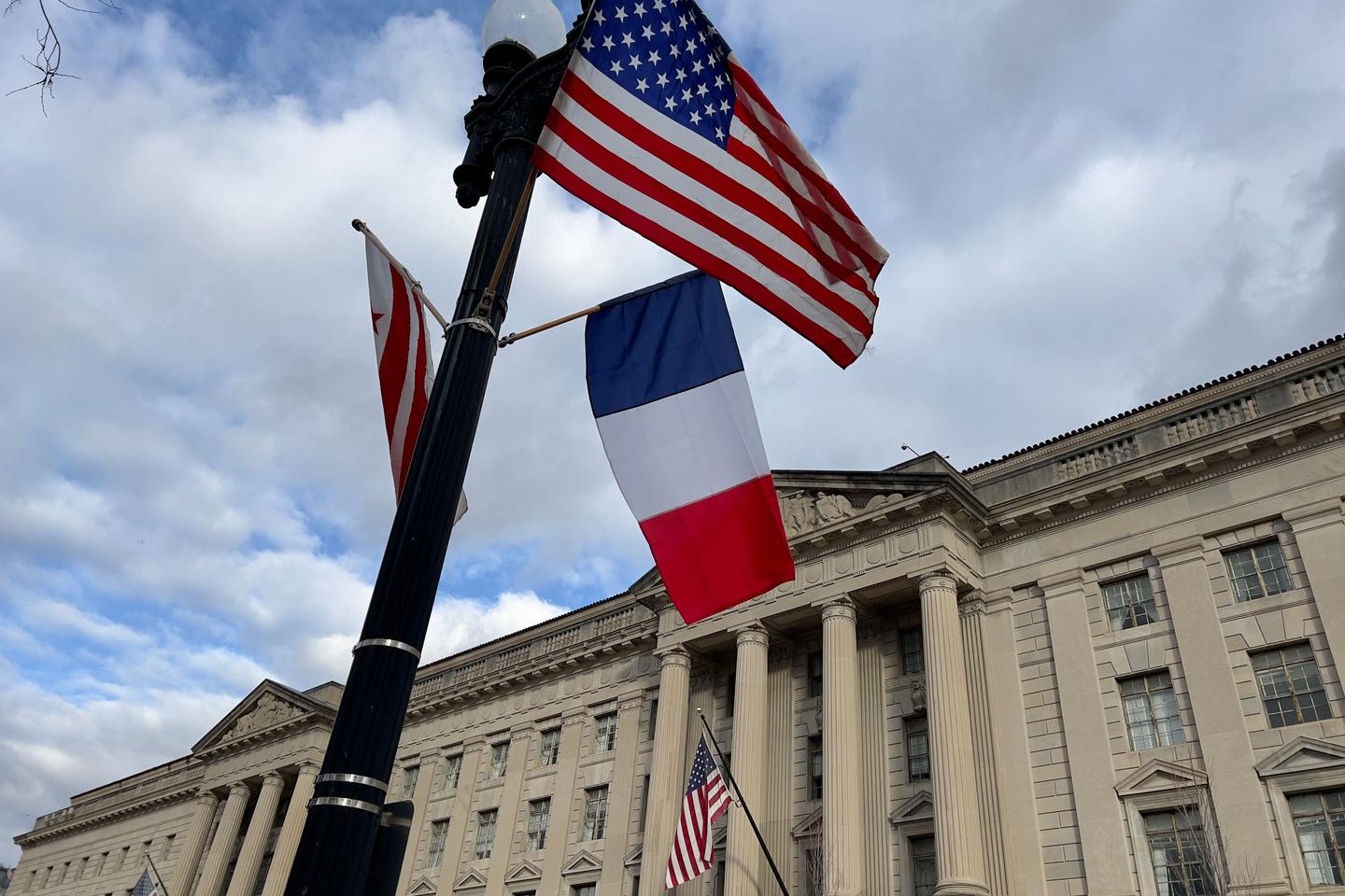 Politique antidiversité de Donald Trump : Paris dénonce des ingérences américaines...