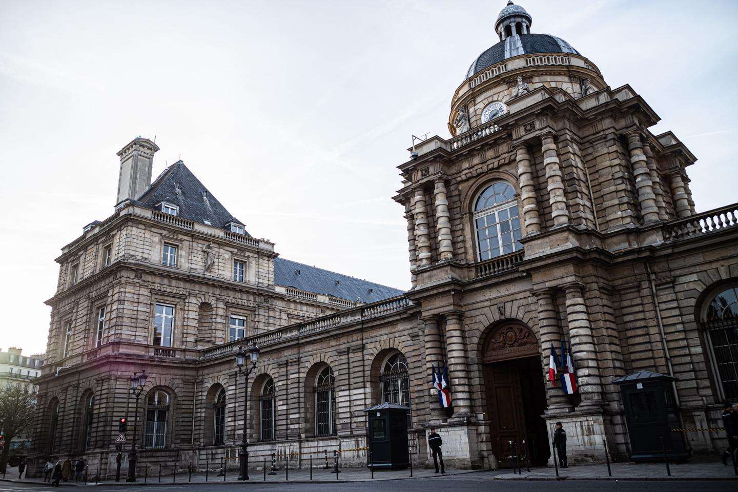Le gouvernement veut réécrire partiellement la loi sur les influenceurs