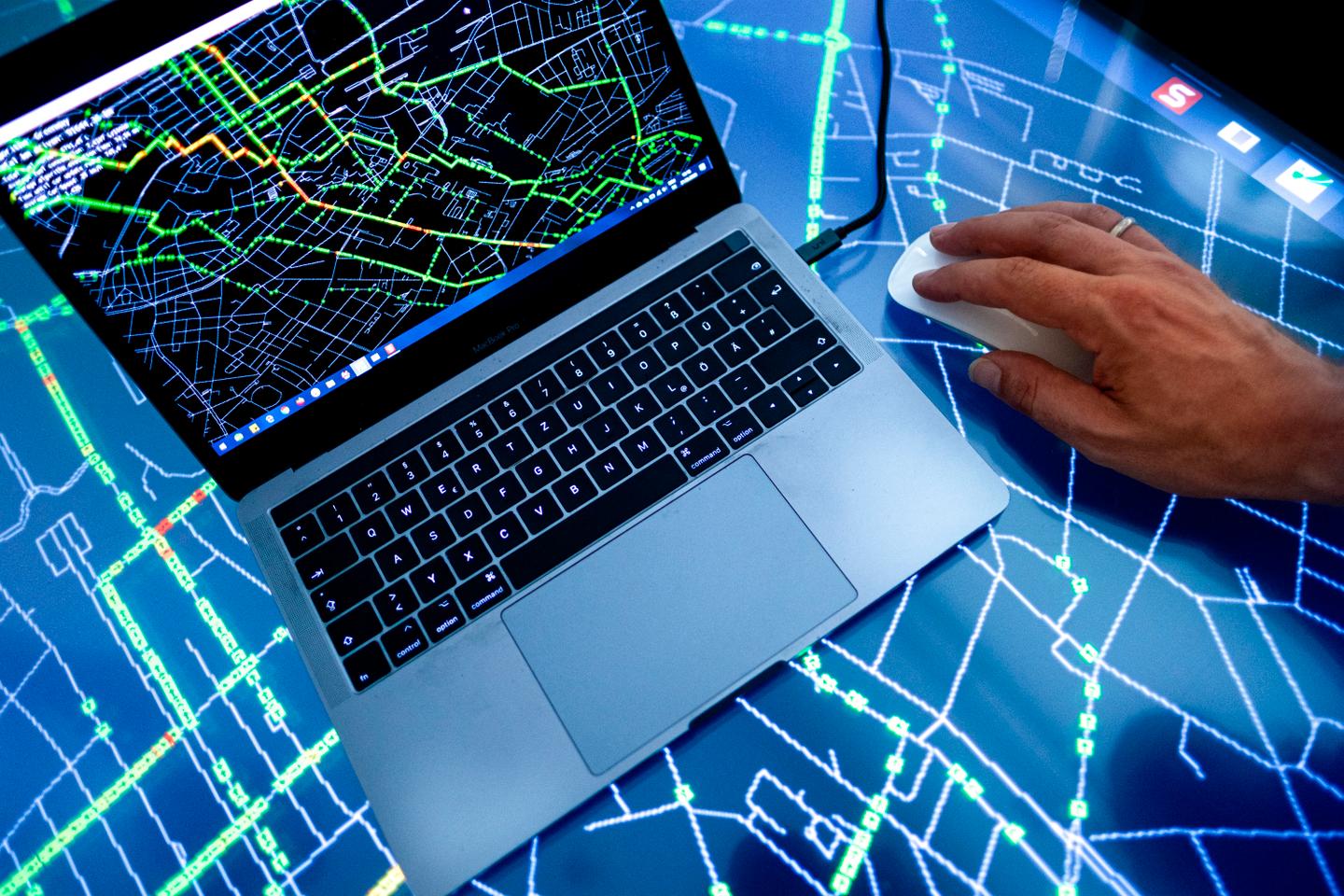 Dominique Méda : « Les outils d???intelligence artificielle peuvent désormais surveiller et...