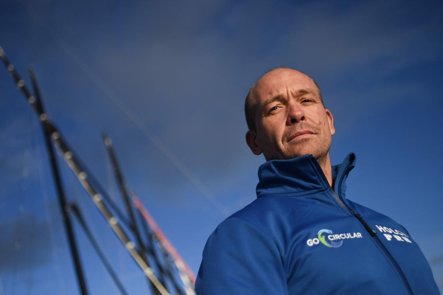 Le skippeur Kevin Escoffier suspendu 18 mois à la suite d???accusations de violences sexuelles