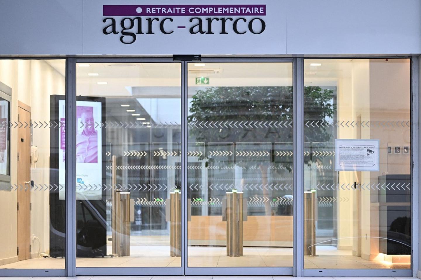 « En voulant ponctionner la caisse de l???Agirc-Arrco, le gouvernement a commis une double...