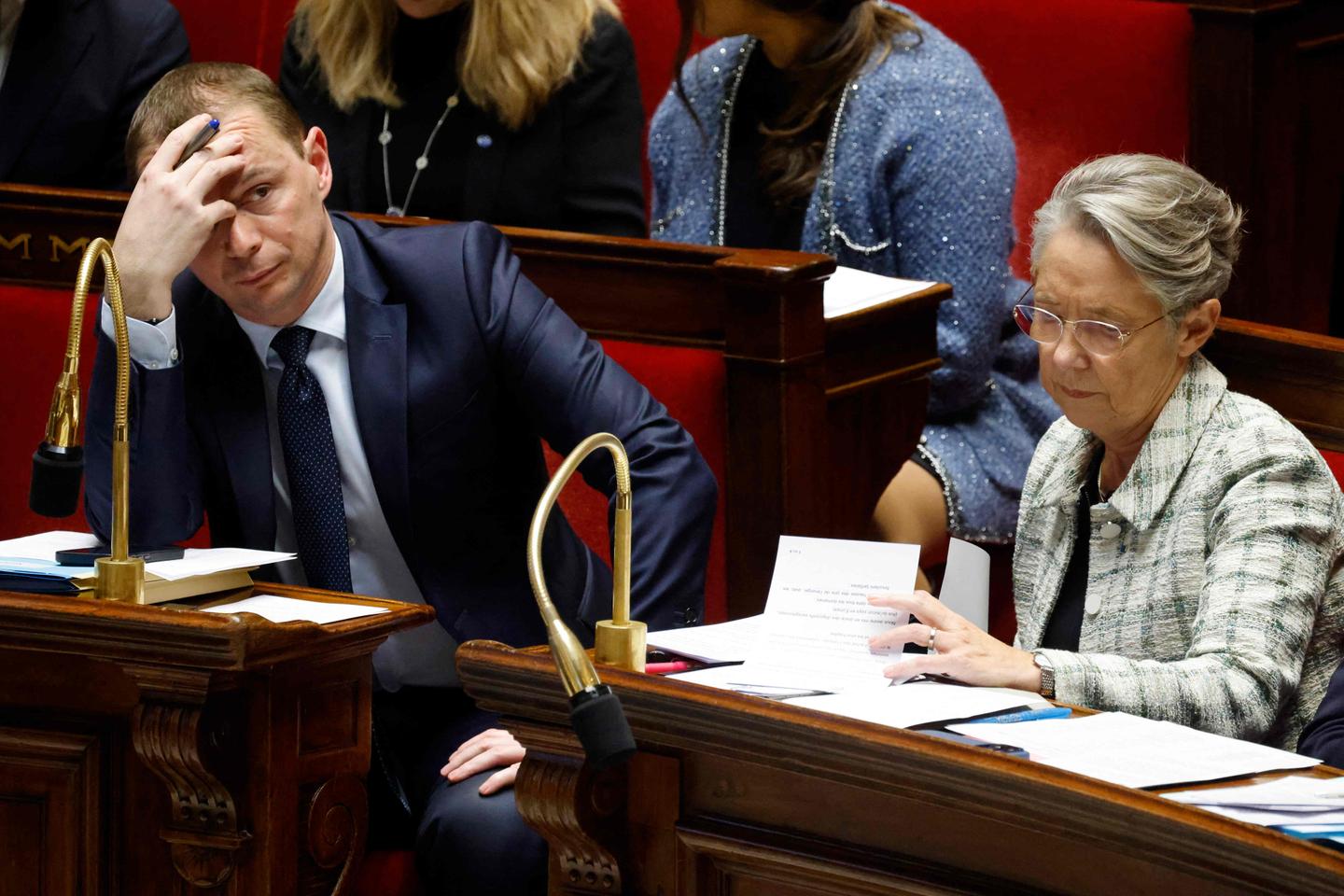 Projet de loi « pour le plein-emploi » : la gauche dépose un recours devant le Conseil...