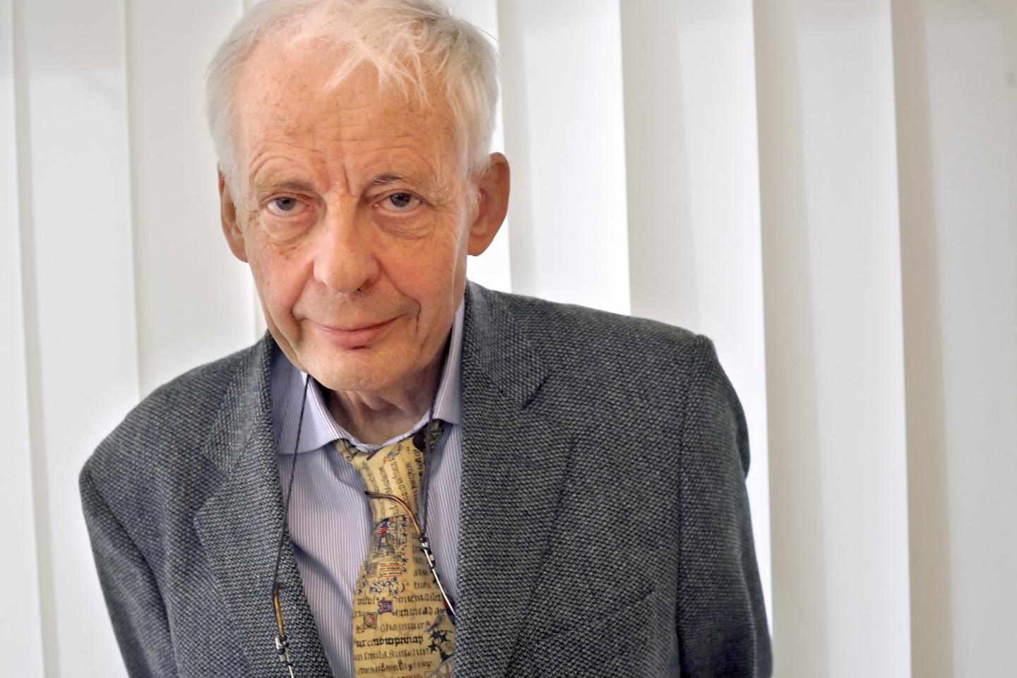 « Face aux périls qui menacent nos sociétés, le message d???Emmanuel Le Roy Ladurie reste...