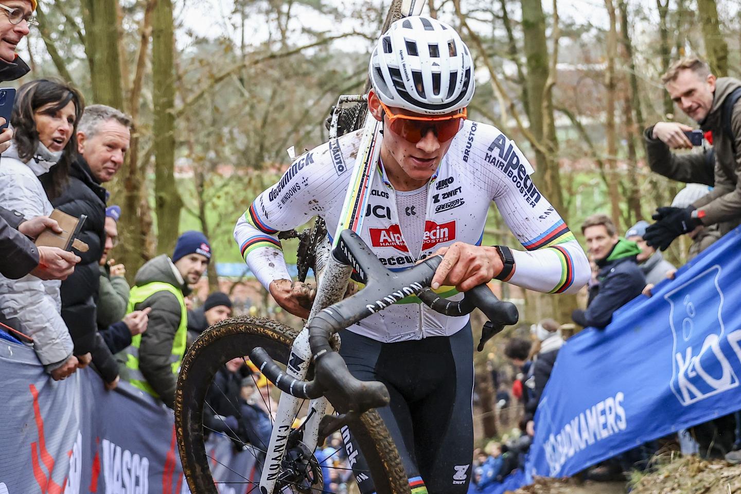 Cyclo-cross : pour Van der Poel, Van Aert et Pidcock, la saison sur route passe aussi par les...