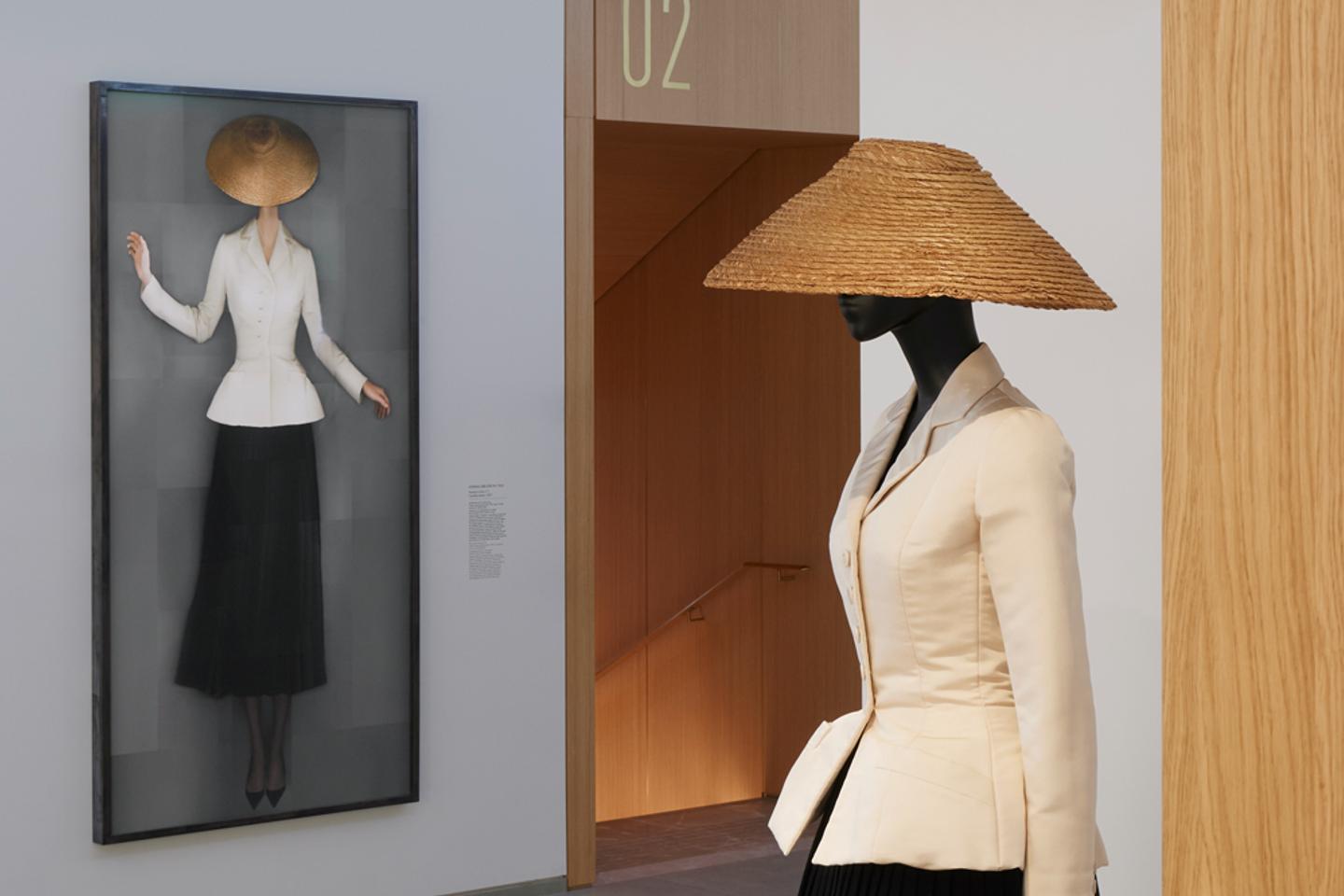 Une exposition mode conjuguée au féminin pluriel