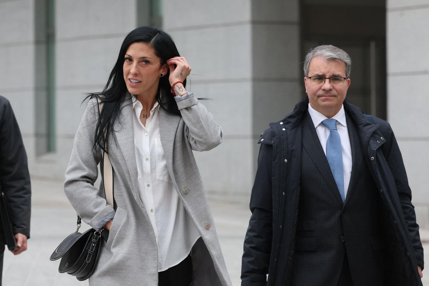 Affaire du baiser forcé en Espagne : la footballeuse Jenni Hermoso a confirmé au juge avoir...