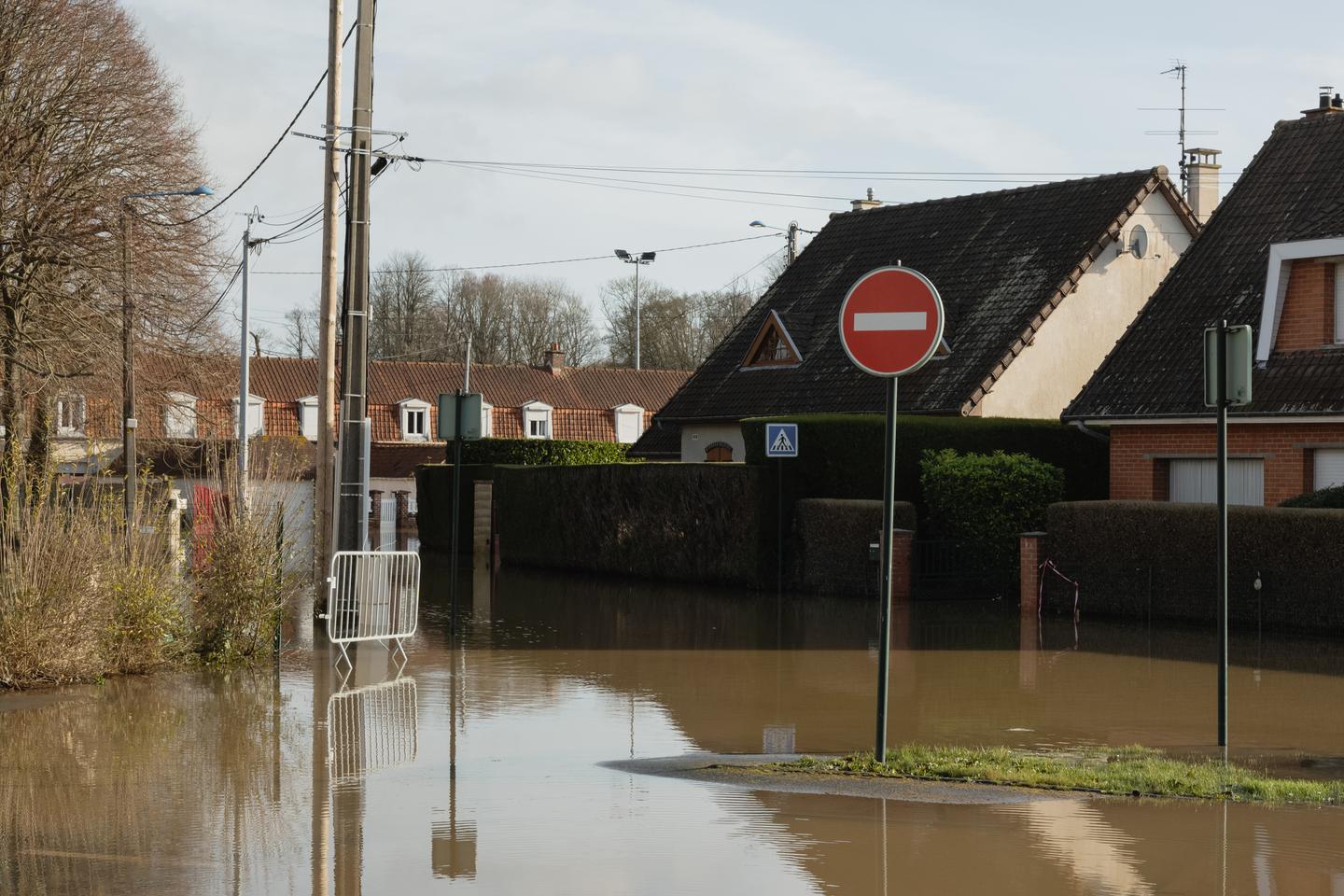 Inondations dans le Pas-de-Calais : pour son premier déplacement, Gabriel Attal face au désarroi...