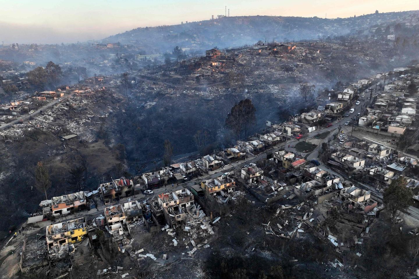 Chili : les incendies ont fait au moins 46 morts, l???état d???exception décrété