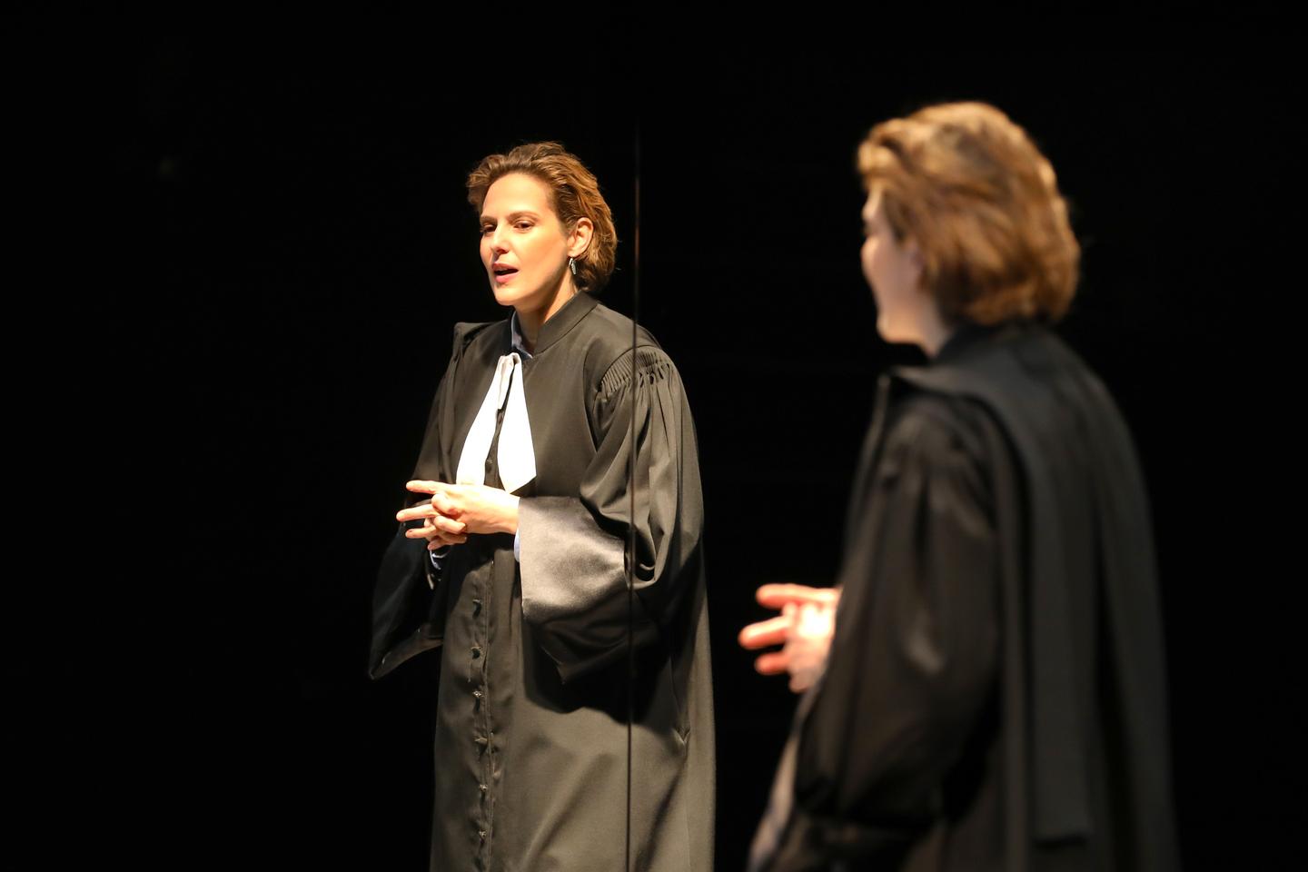 « Prima Facie » : le puissant monologue d???une femme abusée