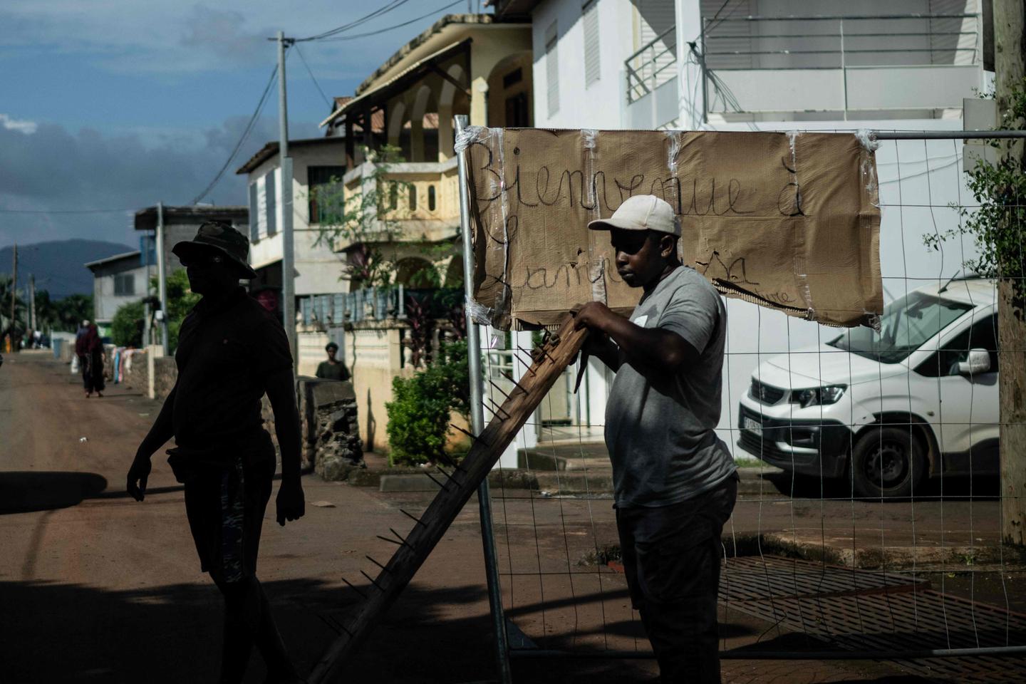 A Mayotte, le cri d???alarme des patrons : « Nous n???allons pas nous en sortir »