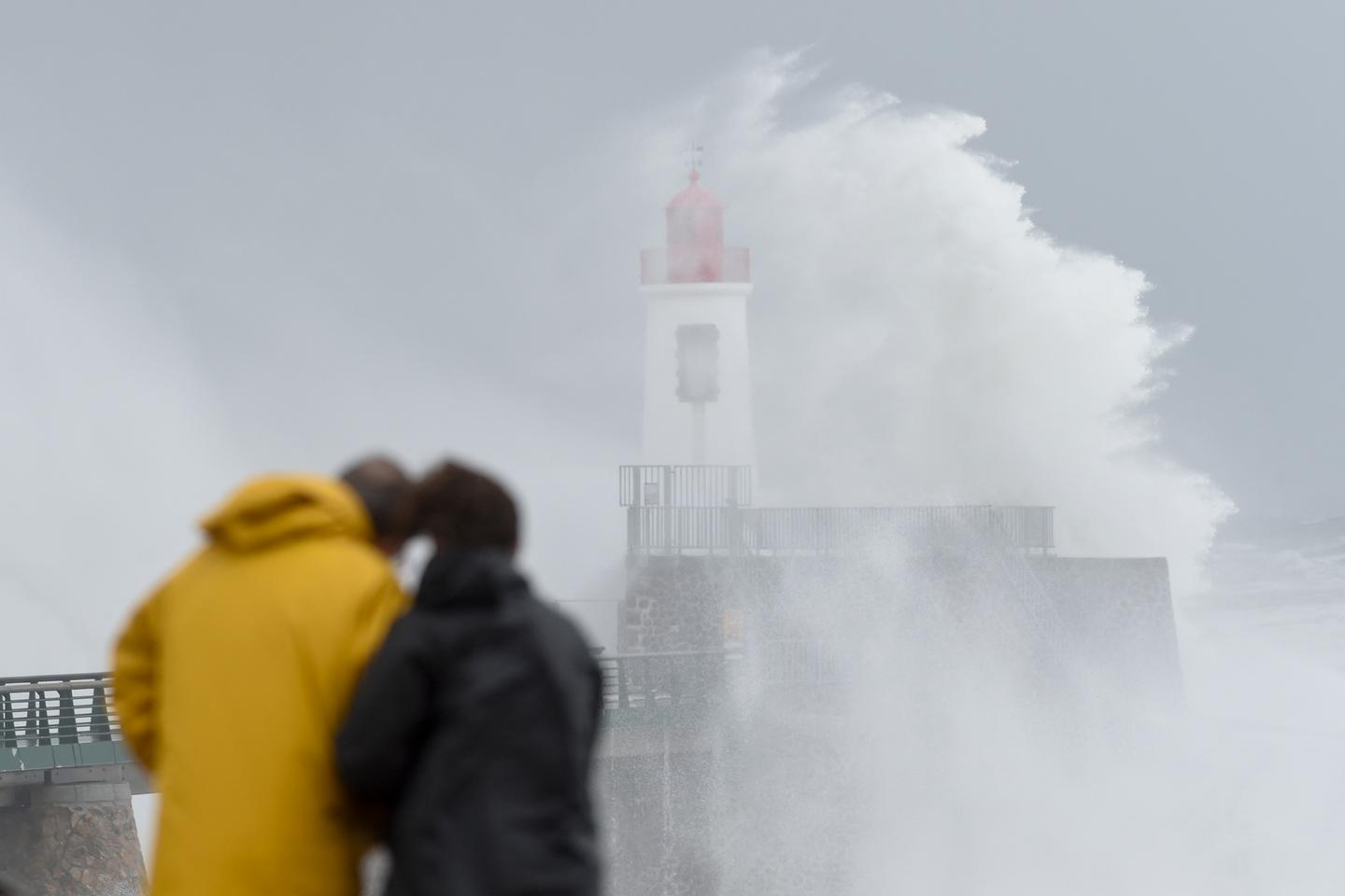 Les Sables-d???Olonne, symbole de ces villes frappées par des événements climatiques extrêmes...