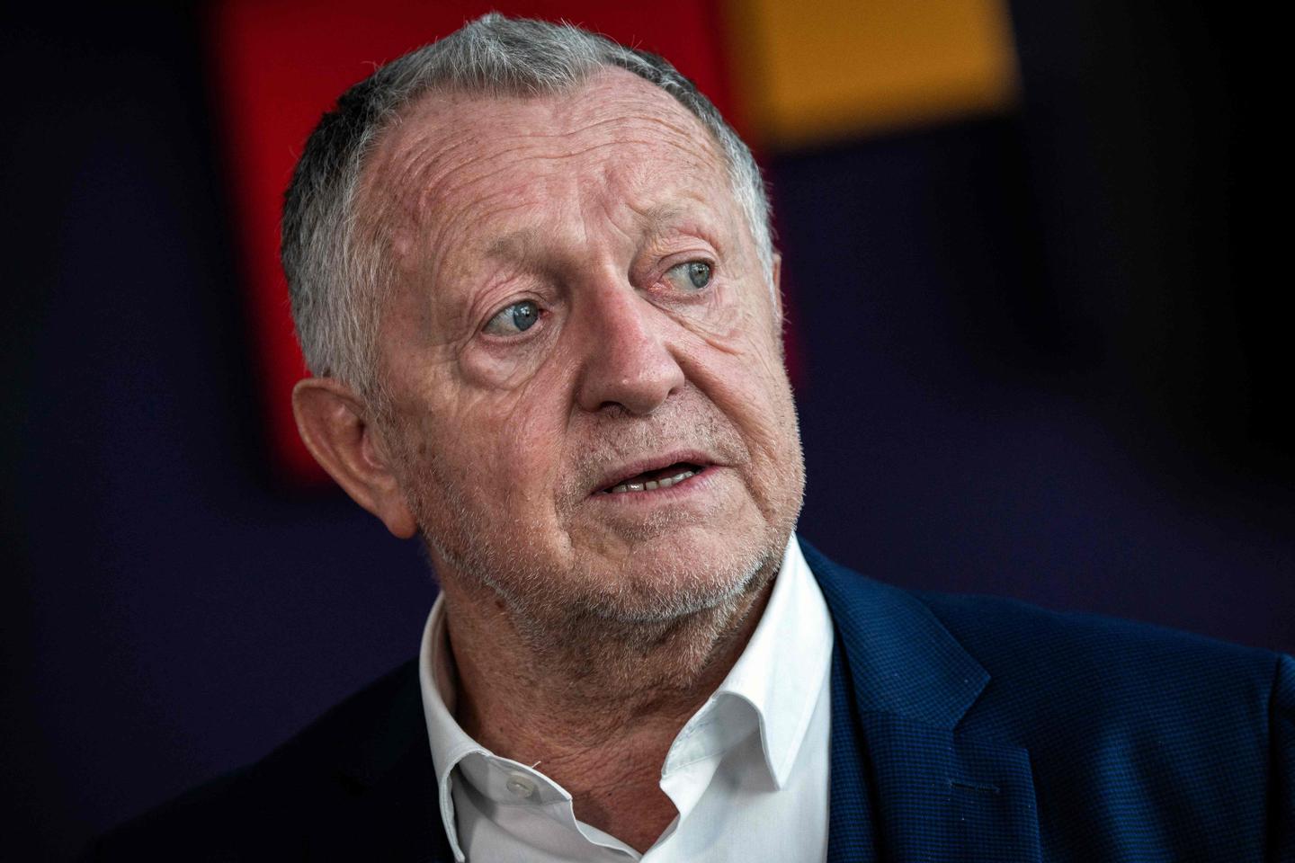 Jean-Michel Aulas en discussions exclusives avec l???Olympique lyonnais Groupe pour racheter son...