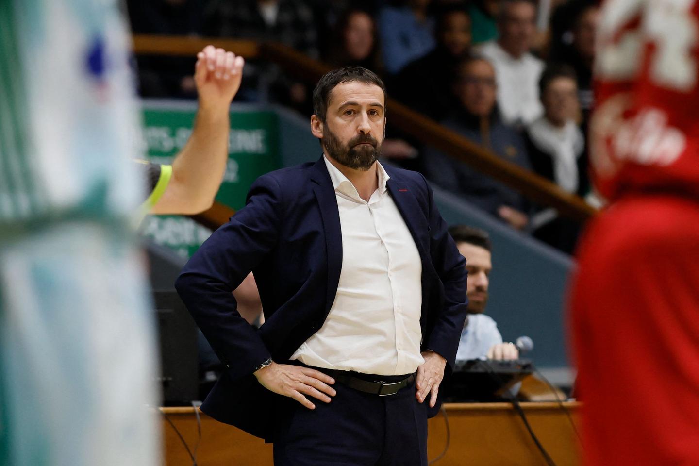 Eurocoupe de basket : Paris enlève aisément la première manche de la finale face à...