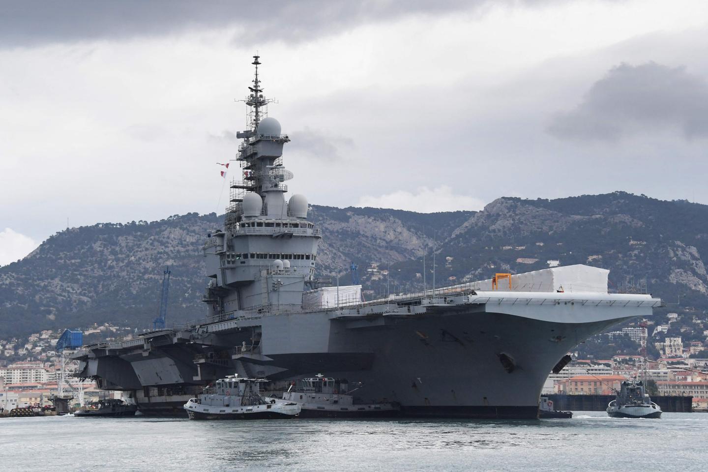 Le porte-avions « Charles-de-Gaulle » sous contrôle opérationnel de l???OTAN pour la...
