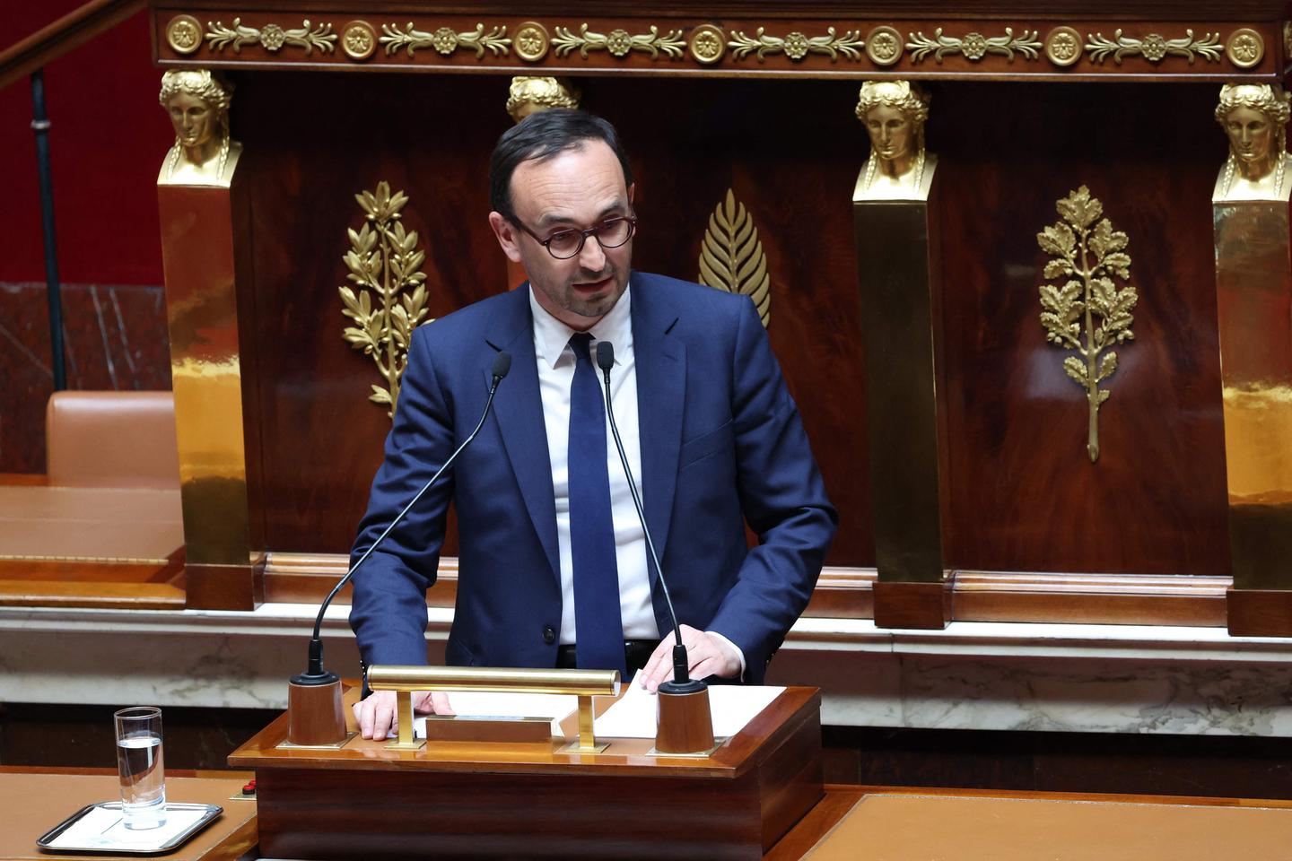 Le gouvernement dit préparer un projet de loi antifraude pour cet automne