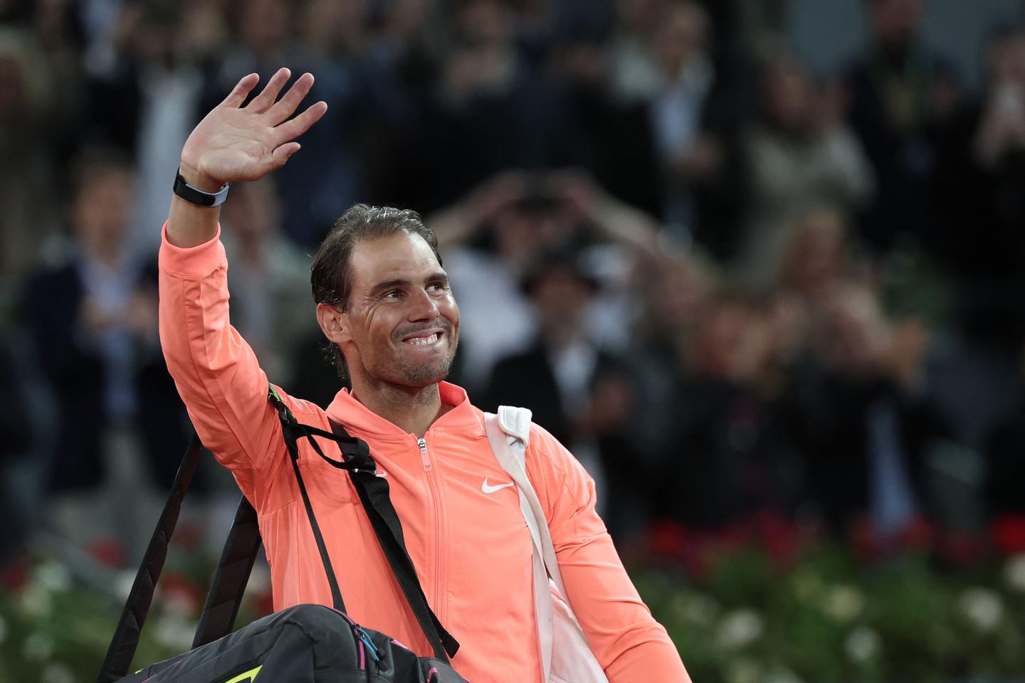 Tennis : éliminé en huitièmes de finale, Rafael Nadal dit adieu à Madrid avec émotion