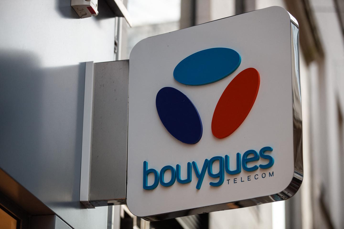 Télécoms : les opérateurs ne relâchent pas la pression contre l???impôt sur les entreprises...