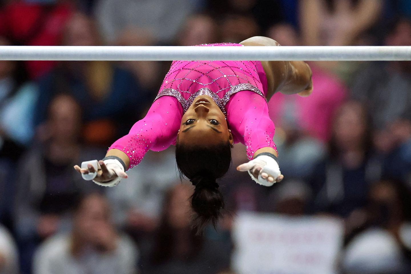 « Juste heureuse d???être de retour », Simone Biles réussit sa reprise à quelques semaines...